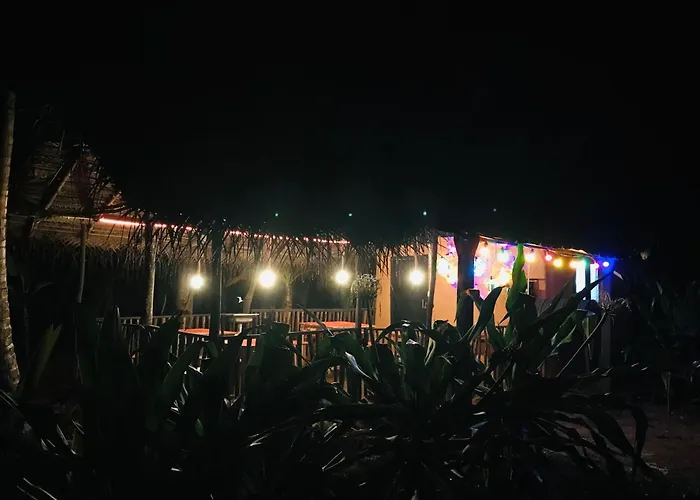 Siri Medura Surf Yoga Meditation Guesthouse And Hostel
